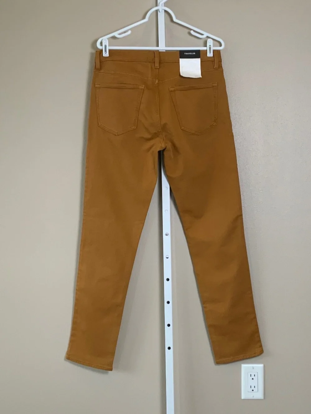 Banana Republic Slim Fit Traveler Pant